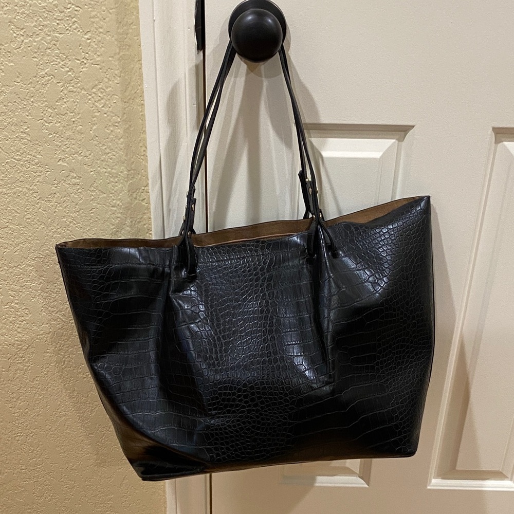 H&M Elegant Black Croc-Embossed Tote